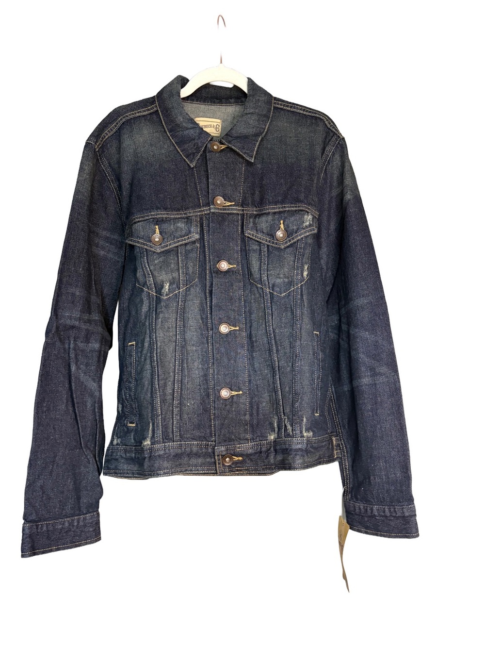 Men's Vintage-Inspired  Denim Jacket